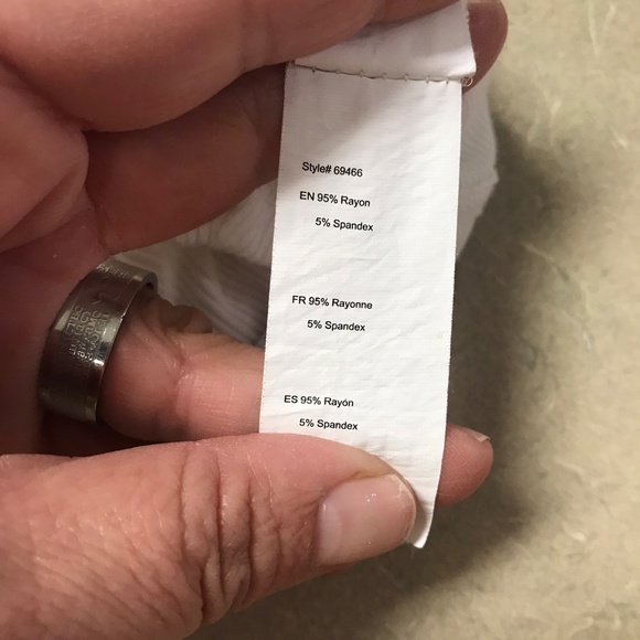 U 2 B women’s off shoulder top - Picture 5 of 10